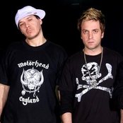 Charlie Brown Jr - List pictures