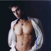 Enrique Iglesias - List pictures