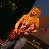 Orianthi - List pictures