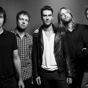 Maroon 5 - List pictures