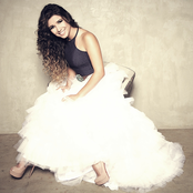 Paula Fernandes - List pictures