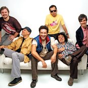 Los Amigos Invisibles - List pictures