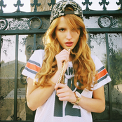 Bella Thorne - List pictures