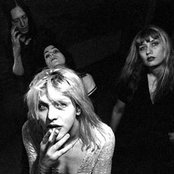 Hole - List pictures