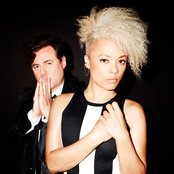 Sneaky Sound System - List pictures