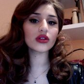 Janet Leon - List pictures