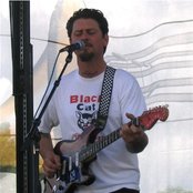 Eric Lindell - List pictures