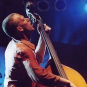 Avishai Cohen - List pictures