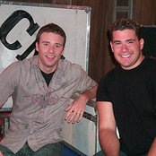 Josh Gracin - List pictures