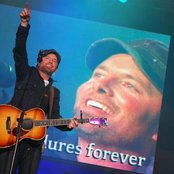 Chris Tomlin - List pictures