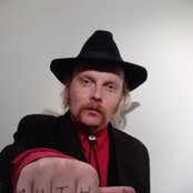 Luke Haines - List pictures