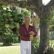 Byron Lee - List pictures