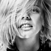 Ania Dabrowska - List pictures