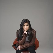 Asia Cruz - List pictures