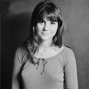 Linda Ronstadt - List pictures