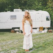 Ruthie Collins - List pictures