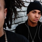 Laze & Royal - List pictures