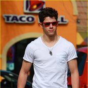 Nicholas Jonas - List pictures