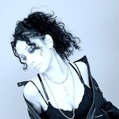 Emily Brooke - List pictures