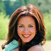 Sarah Evans - List pictures