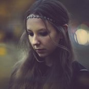 Lyla Foy - List pictures