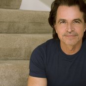 Yanni - List pictures