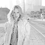 Huntress - List pictures