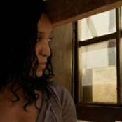 Lisa Shaw - List pictures