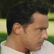 Luis Miguel - List pictures