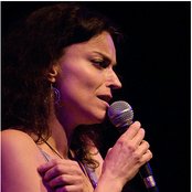 Roberta Gambarini - List pictures