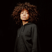 Nneka - List pictures