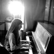 Meg Baird - List pictures