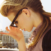 Brooke White - List pictures