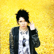 Miyavi - List pictures