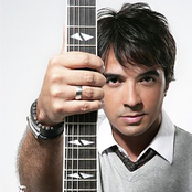 Luis Fonsi - List pictures