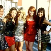 School Gyrls - List pictures