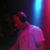 Robert Hood - List pictures