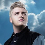 Flux Pavilion - List pictures