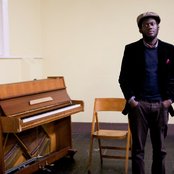 Michael Kiwanuka - List pictures