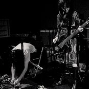 Mono - List pictures