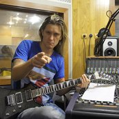 Distant Sun - List pictures