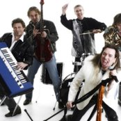 The Kids - List pictures