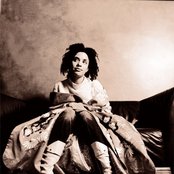 Martina Topley-bird - List pictures