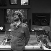 Expatriate - List pictures