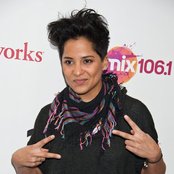 Vicci Martinez - List pictures