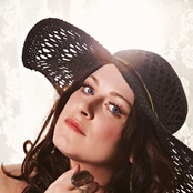 Erin - List pictures