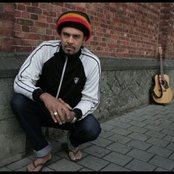 Michael Franti - List pictures