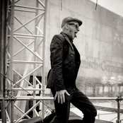 Flo Mega - List pictures