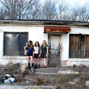 Those Darlins - List pictures