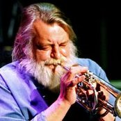 Robert Wyatt - List pictures